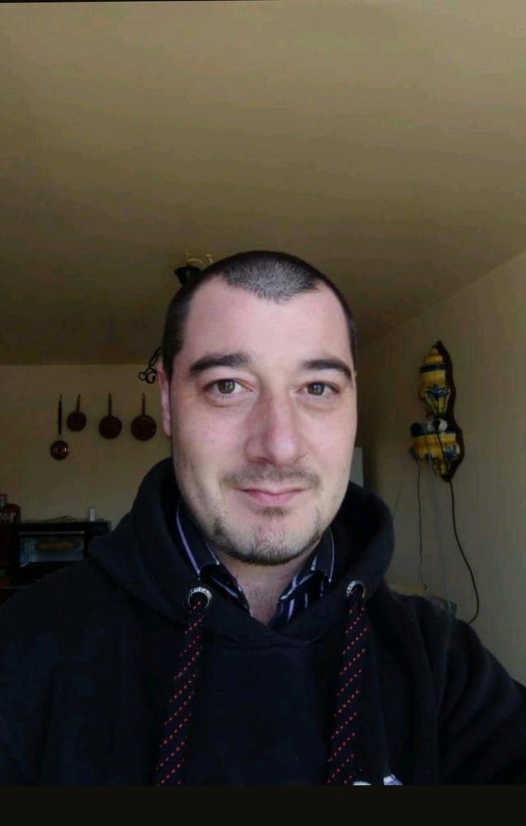 Profil de Yakin